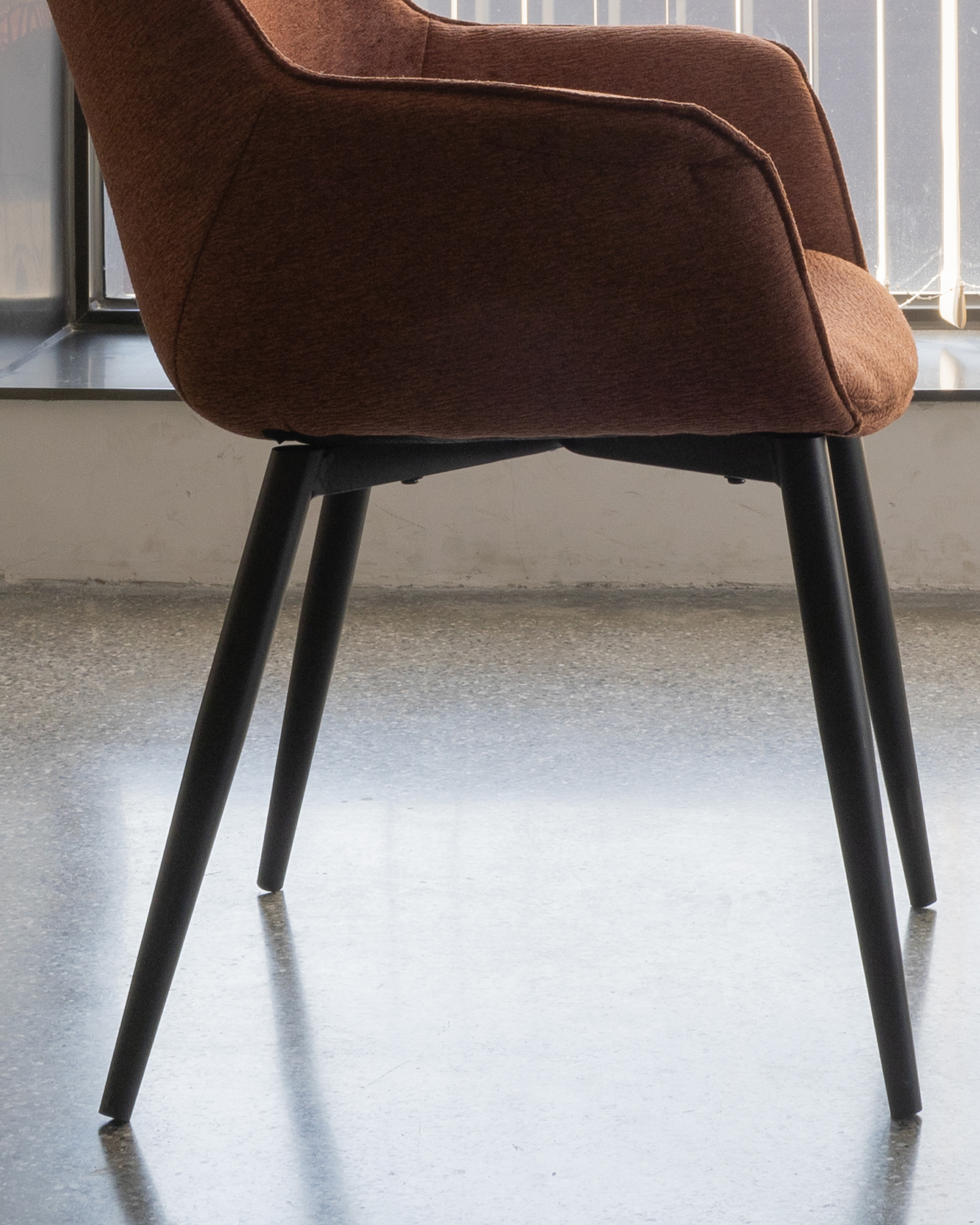 Moderne geschwungene Esstühle Moderne geschwungene Esstühle
